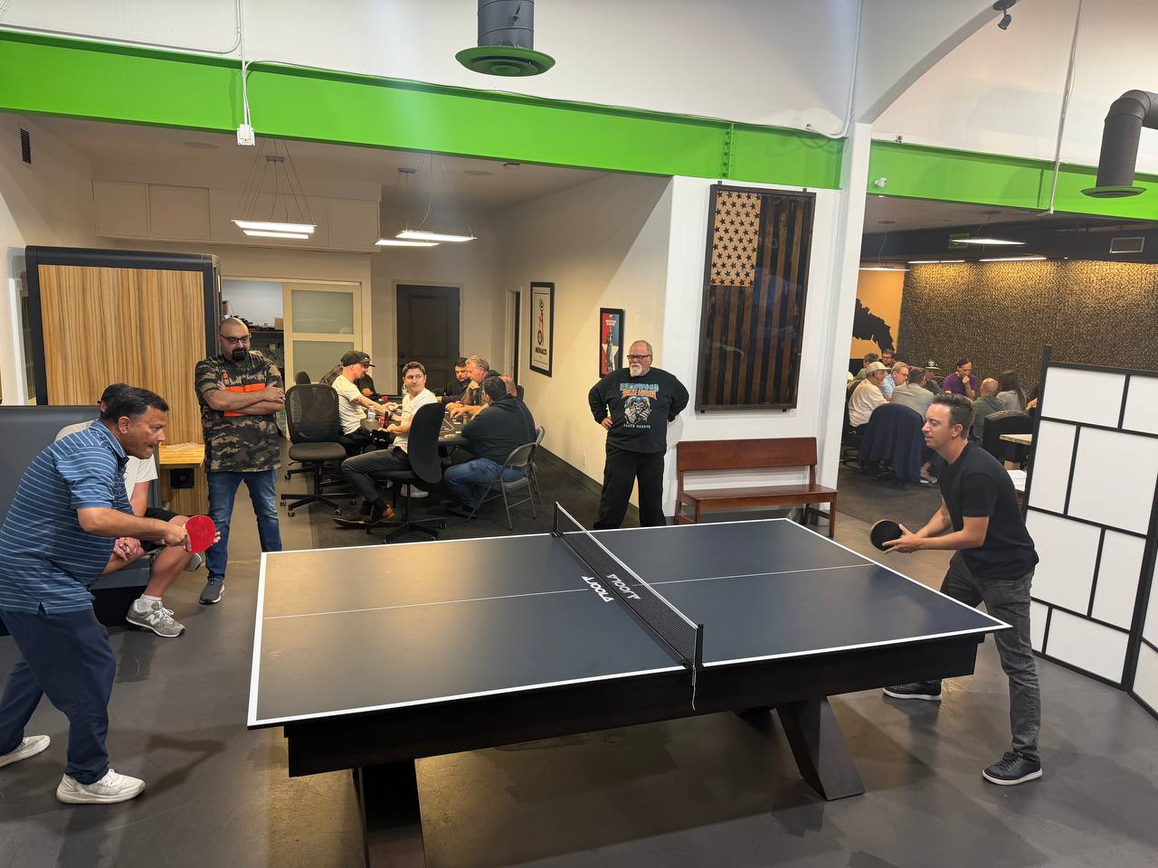 Members building relationships at Capitalist Club Competitive Networking Night